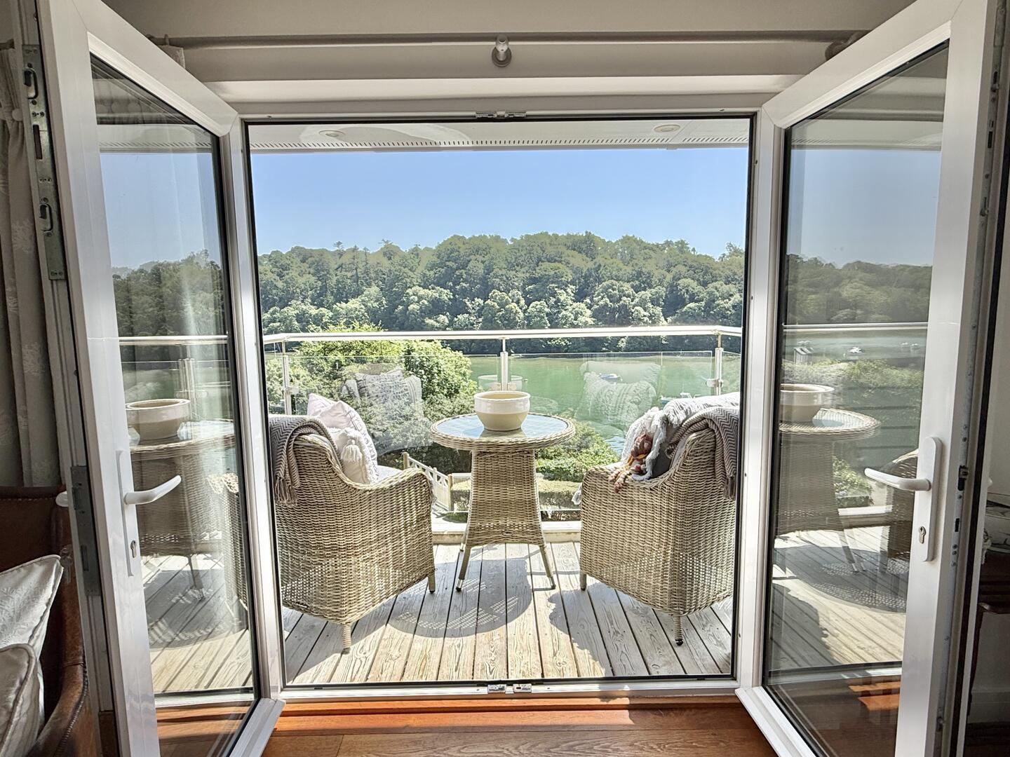 Bar Meadows, Malpas, Truro